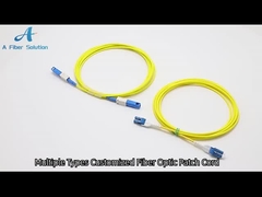 8 fuga fêmea masculina MPO MTP do Fanout do cabo de remendo do cabo da fibra do núcleo do núcleo 12 ao LC