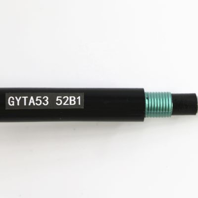 GYTA53 núcleo de fibra ótica exterior do cabo 12 com fio de aço do APL da bainha do PE