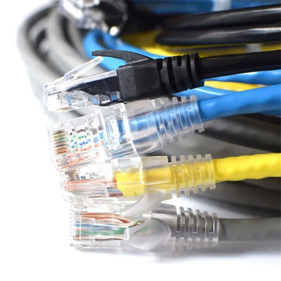 cabo do remendo dos ethernet 1000Mbps, cabo de remendo de Rj45 Cat6a para a rede de gestão